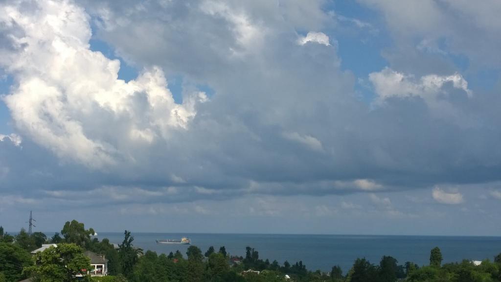Apartment Murad Batumi Bagian luar foto